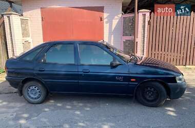 Хэтчбек Ford Escort 1995 в Белой Церкви