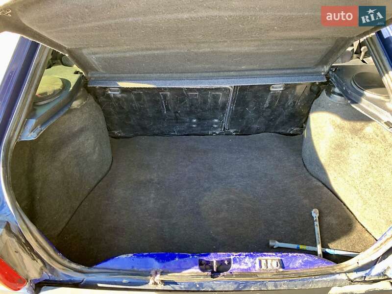 Хетчбек Ford Escort 1995 в Старому Самборі