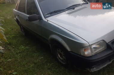Хэтчбек Ford Escort 1988 в 