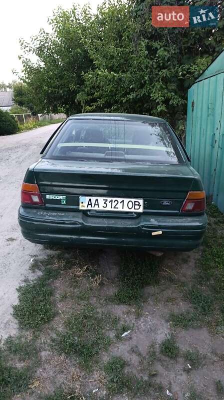 Хэтчбек Ford Escort 1991 в Кременчуге