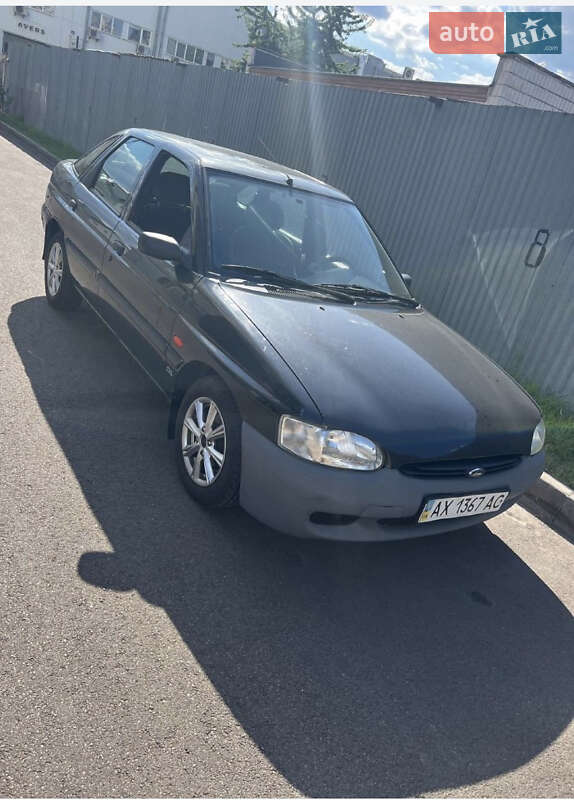 Ford Escort 1996
