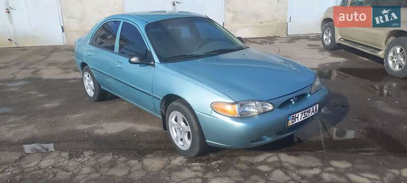 Седан Ford Escort 1999 в Измаиле фото 2 Седан Ford Escort 1999 в Измаиле