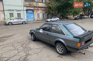 Хэтчбек Ford Escort 1982 в 