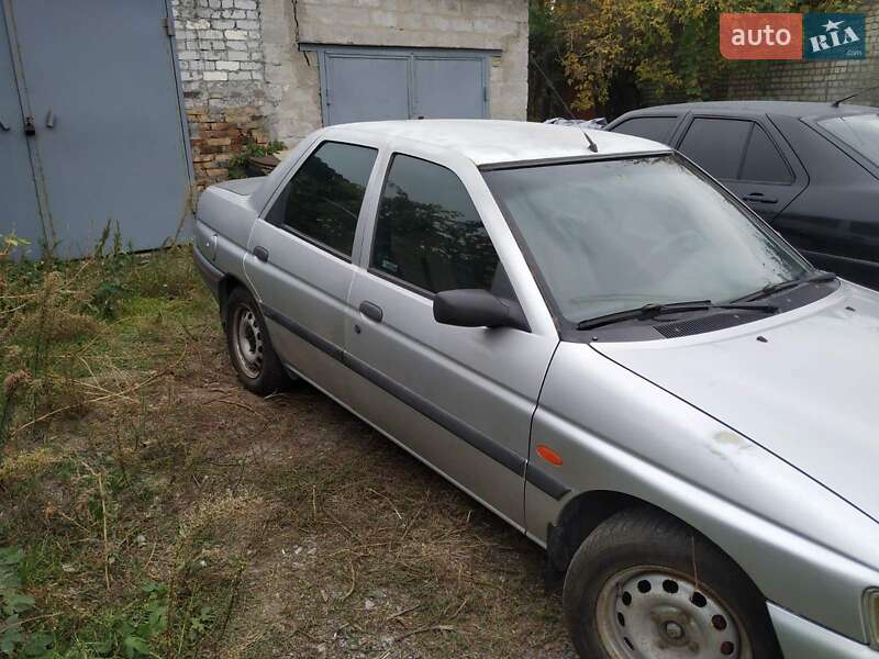 Седан Ford Escort 1997 в Запоріжжі фото 2 Седан Ford Escort 1997 в Запоріжжі