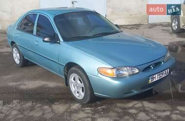 Седан Ford Escort 1999 в Ізмаїлі
