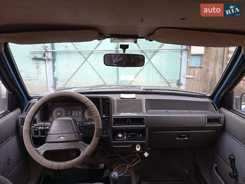 Хетчбек Ford Escort 1985 в Сумах