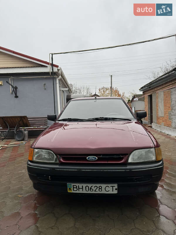 Хэтчбек Ford Escort 1991 в Любашевке фото 6 Хэтчбек Ford Escort 1991 в Любашевке