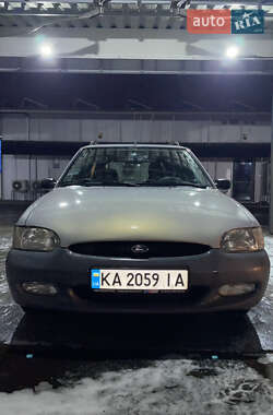 Універсал Ford Escort 1997 в Києві