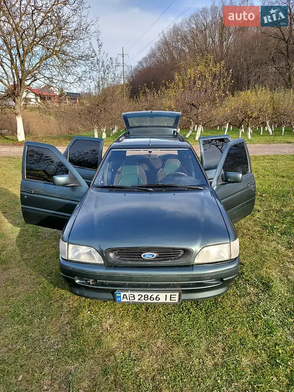 Ford Escort 1992 VIN WF0AXXGCAANE11719 фото оголошення 9 з 43