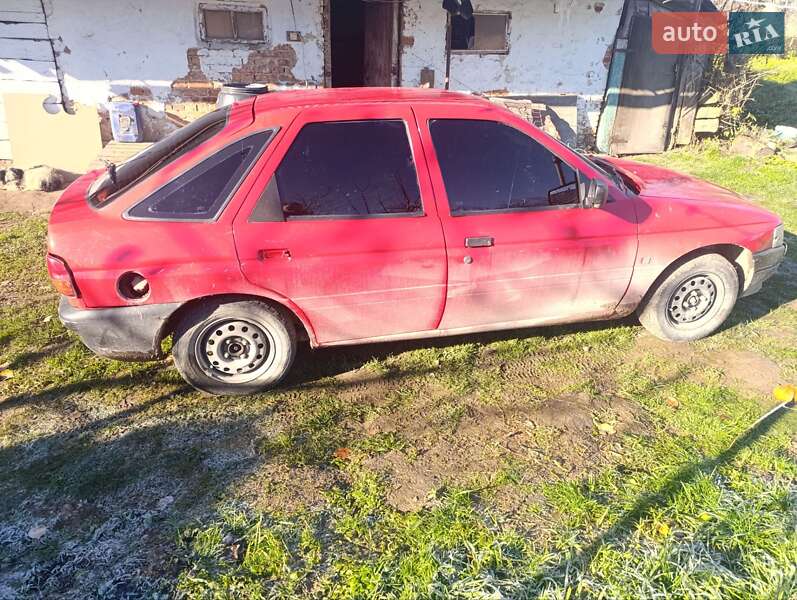 Хэтчбек Ford Escort 1994 в Львове фото 5 Хэтчбек Ford Escort 1994 в Львове
