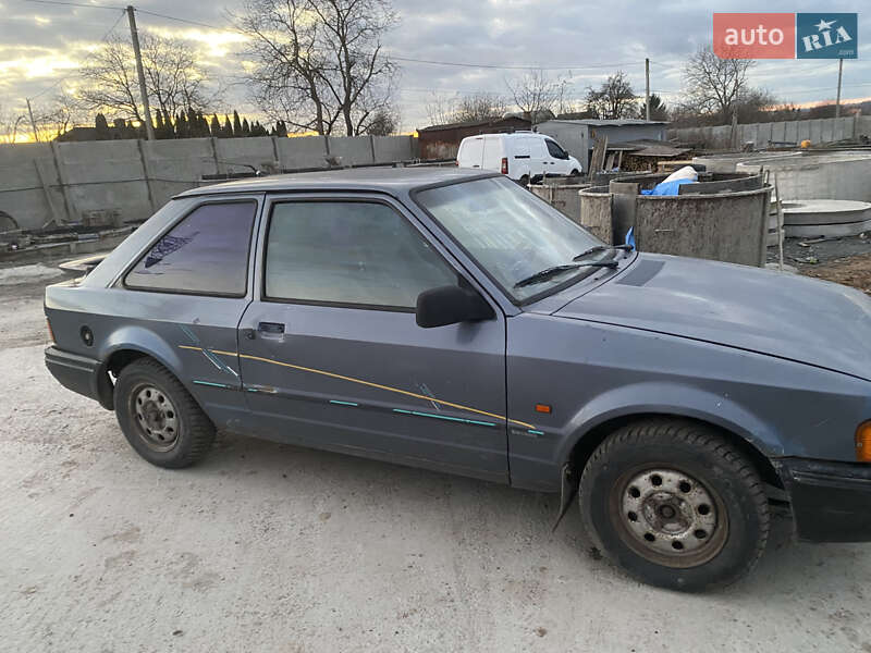 Хетчбек Ford Escort 1988 в Рівному фото 8 Хетчбек Ford Escort 1988 в Рівному