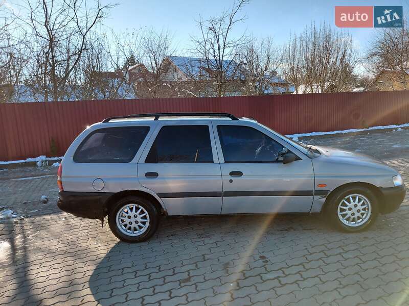 Универсал Ford Escort 1997 в Львове