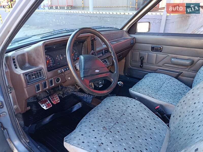 Ford Escort 1985 Ford Escort 1985