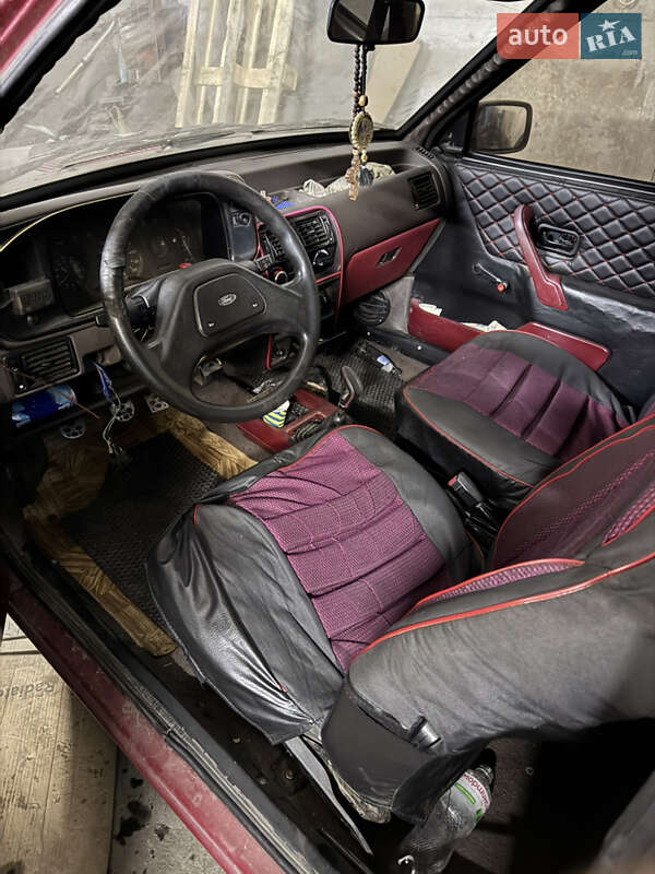 Хетчбек Ford Escort 1987 в Запоріжжі фото 6 Хетчбек Ford Escort 1987 в Запоріжжі