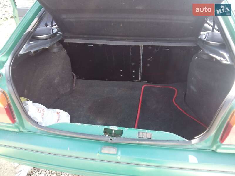 Хэтчбек Ford Escort 1991 в Тернополе