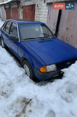 Хетчбек Ford Escort 1985 в Львові