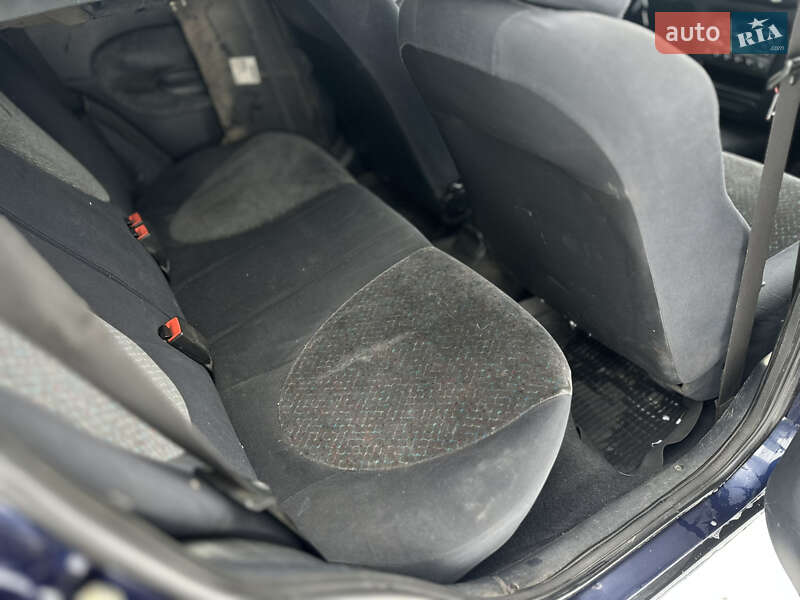 Хетчбек Ford Escort 1997 в Шептицькому