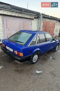 Хэтчбек Ford Escort 1985 в Львове