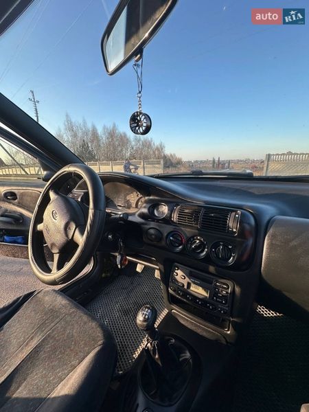 Хэтчбек Ford Escort 1996 в Хмельницком