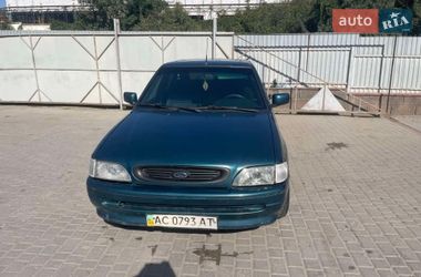 Хэтчбек Ford Escort 1994 в Тернополе