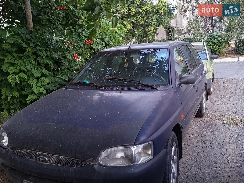 Ford Escort 1998