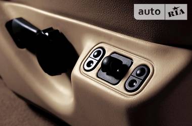 Внедорожник / Кроссовер Ford Excursion 2005 в 