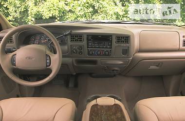 Внедорожник / Кроссовер Ford Excursion 2005 в 
