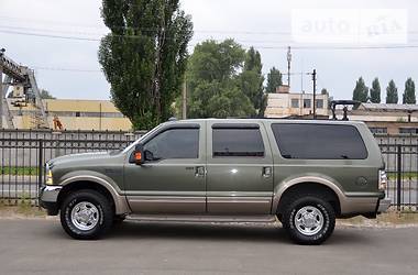 Внедорожник / Кроссовер Ford Excursion 2001 в 