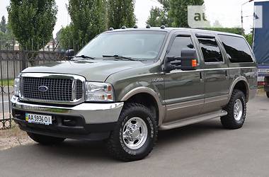 Внедорожник / Кроссовер Ford Excursion 2001 в 