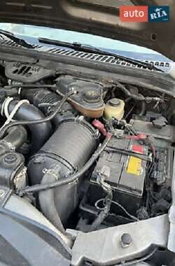 Внедорожник / Кроссовер Ford Excursion 2004 в 