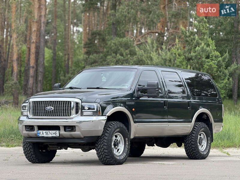 Внедорожник / Кроссовер Ford Excursion 2001 в 