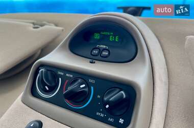 Внедорожник / Кроссовер Ford Excursion 2005 в 