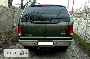 Внедорожник / Кроссовер Ford Excursion 2005 в 
