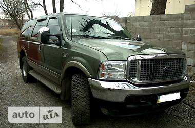 Внедорожник / Кроссовер Ford Excursion 2005 в 