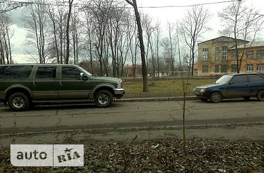 Внедорожник / Кроссовер Ford Excursion 2005 в 