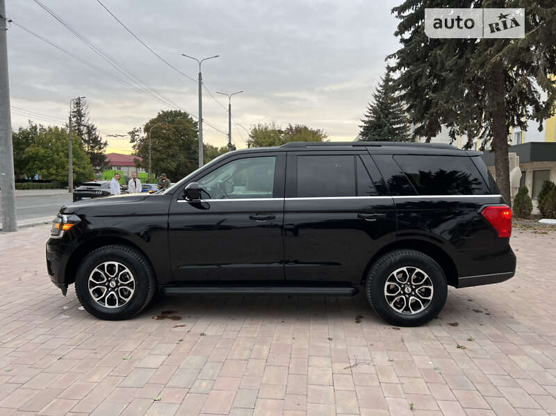 Позашляховик / Кросовер Ford Expedition 2022 в Тернополі
