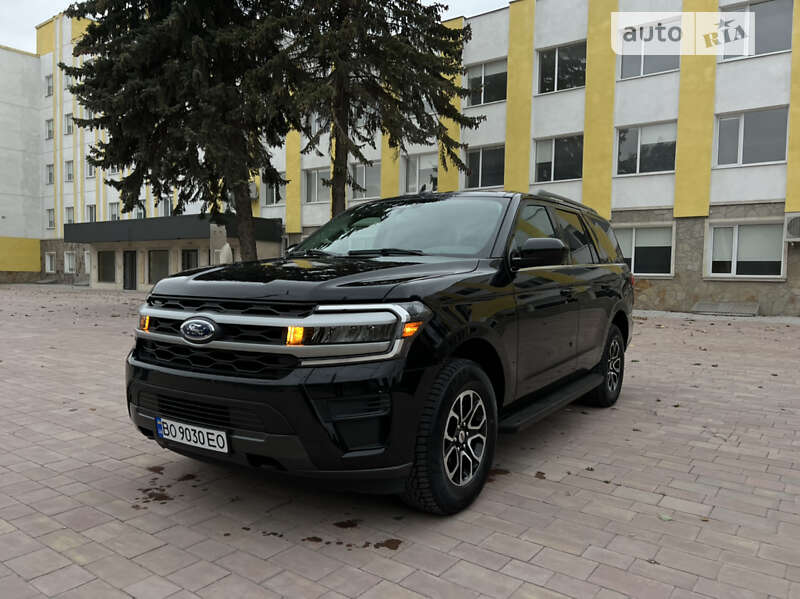 Позашляховик / Кросовер Ford Expedition 2022 в Тернополі