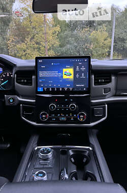 Внедорожник / Кроссовер Ford Expedition 2022 в 