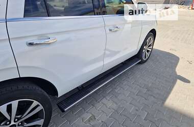 Внедорожник / Кроссовер Ford Expedition 2020 в 