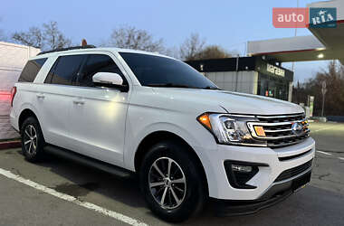 Позашляховик / Кросовер Ford Expedition 2019 в 