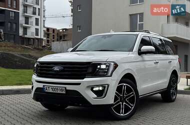 Внедорожник / Кроссовер Ford Expedition 2021 в 