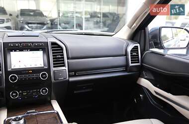 Внедорожник / Кроссовер Ford Expedition 2018 в 