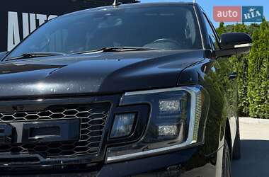 Внедорожник / Кроссовер Ford Expedition 2019 в 
