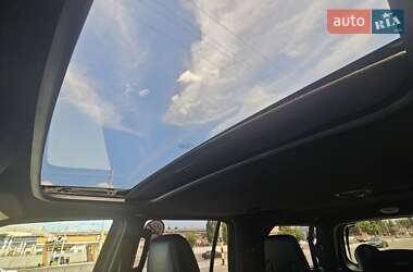 Позашляховик / Кросовер Ford Expedition 2016 в 