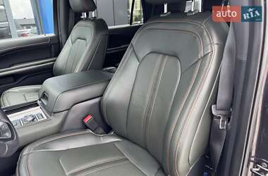 Позашляховик / Кросовер Ford Expedition 2022 в 