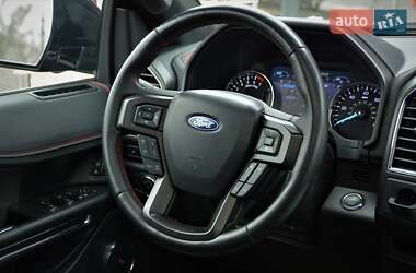 Внедорожник / Кроссовер Ford Expedition 2020 в 