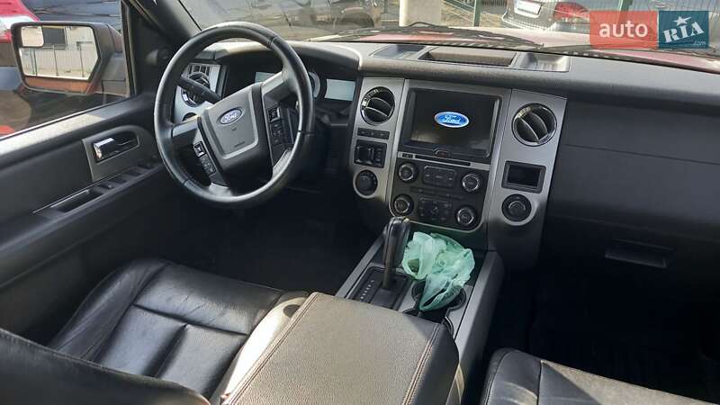 Позашляховик / Кросовер Ford Expedition 2016 в Києві фото 75 Позашляховик / Кросовер Ford Expedition 2016 в Києві