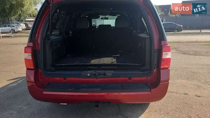 Позашляховик / Кросовер Ford Expedition 2016 в Києві фото 37 Позашляховик / Кросовер Ford Expedition 2016 в Києві