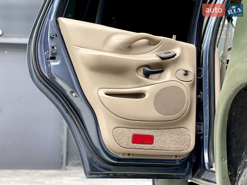 Внедорожник / Кроссовер Ford Expedition 1999 в Киеве