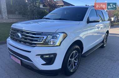 Позашляховик / Кросовер Ford Expedition 2019 в 